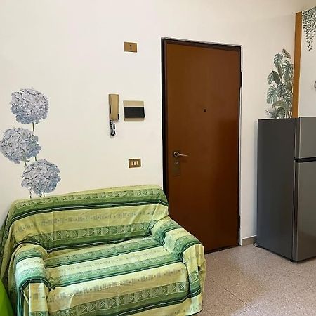 Ferienwohnung La Tana Moderna Piacenza Exterior foto